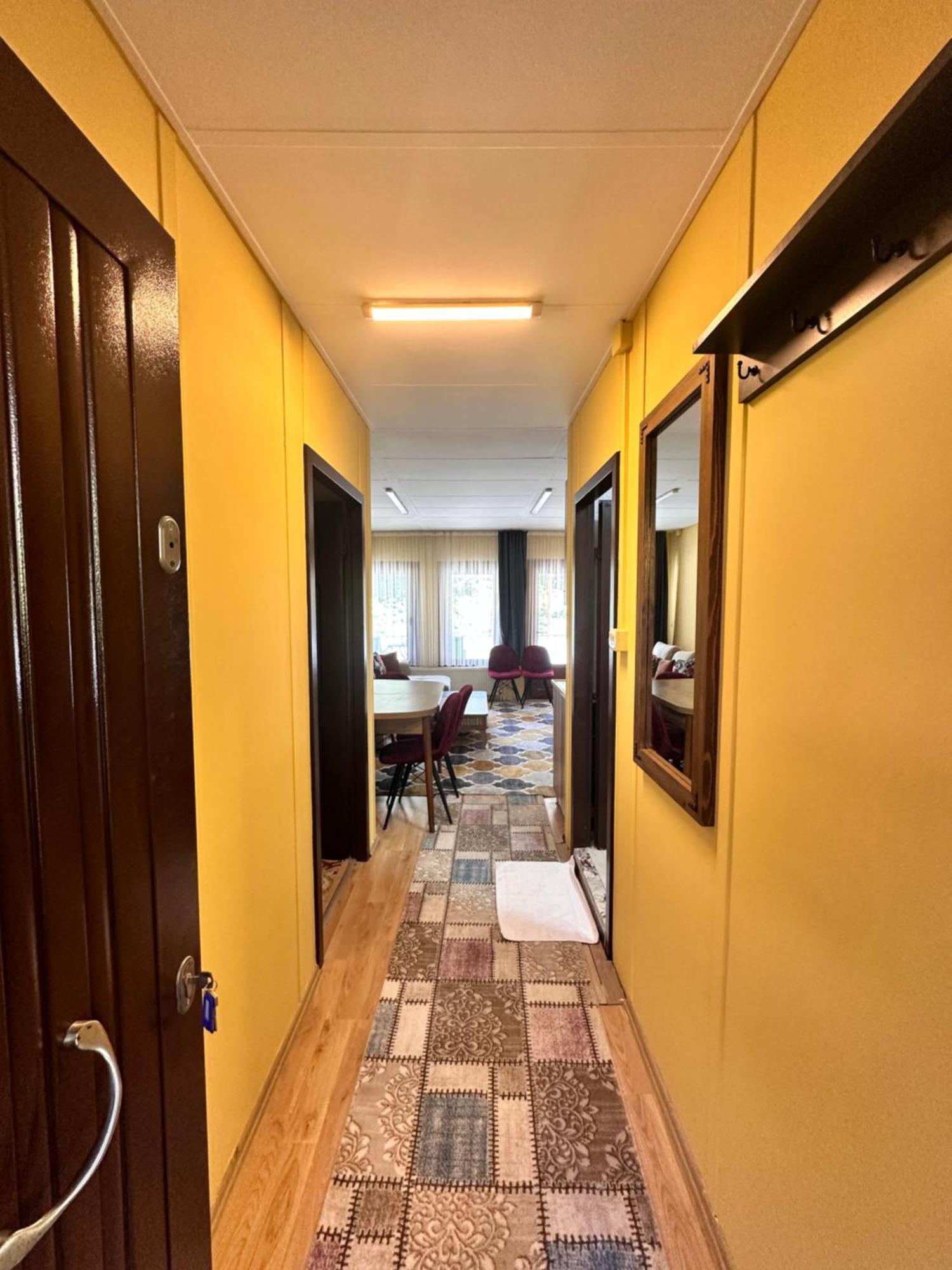 Villa Tapanoz 乌宗 外观 照片